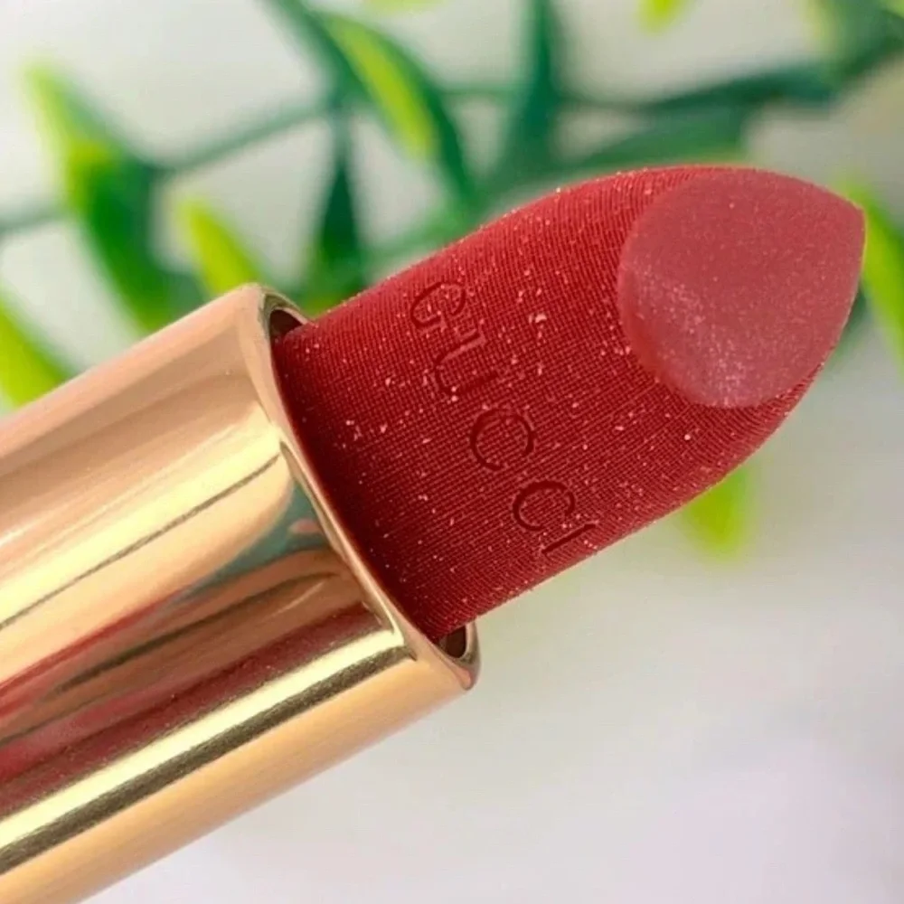 Gucci Glitter  Limited Edition Lipstick- Devotion 515 - Picture 7 of 11